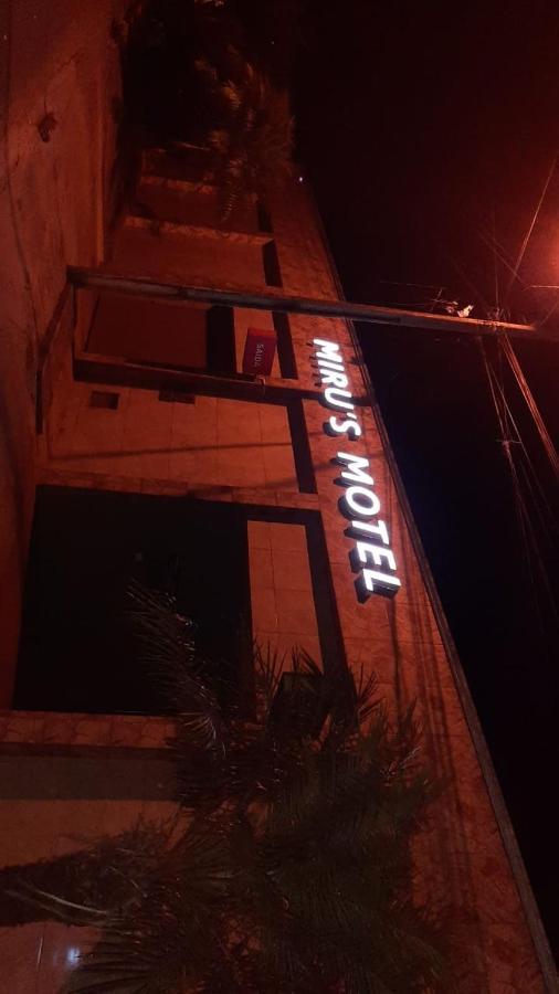 Miru'S Motel Ріу-Верді Екстер'єр фото